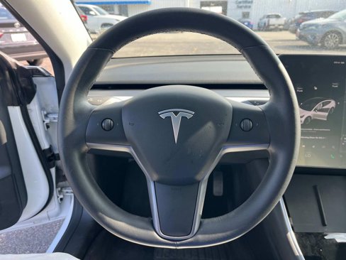 Used 2019 Tesla Model 3 Long Range image 15