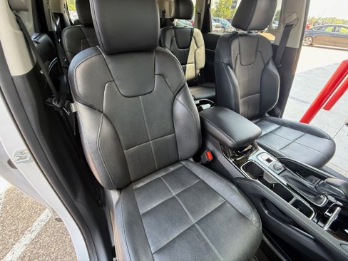Used 2022 Kia Telluride EX w/ EX Premium Package image 35