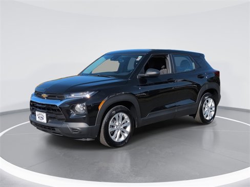 Used 2023 Chevrolet TrailBlazer LS image 1