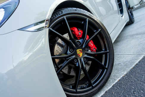 Used 2018 Porsche 718 Boxster GTS image 4