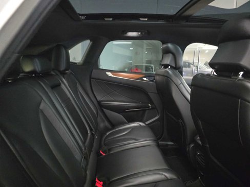 Used 2016 Lincoln MKC Reserve image 13