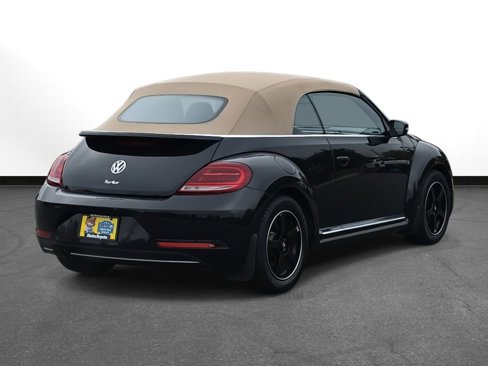 Used 2018 Volkswagen Beetle 2.0T Coast w/ Coast Lighting Package image 5