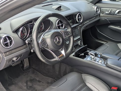 Used 2017 Mercedes-Benz SL 63 AMG image 4