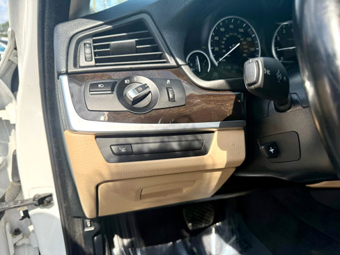 Used 2016 BMW 528i Sedan image 14