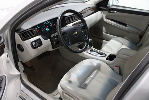 Used 2013 Chevrolet Impala LT w/ Luxury Edition Package image 3