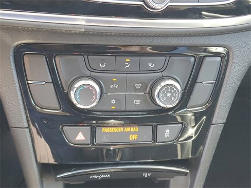 Used 2019 Buick Encore Preferred image 18