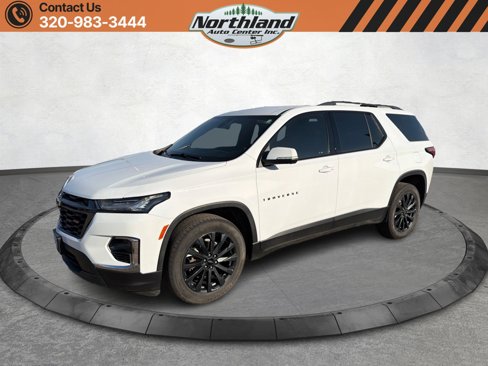 Used 2023 Chevrolet Traverse RS image 1