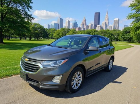 Used 2018 Chevrolet Equinox LT image 1