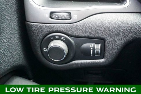 Used 2019 Jeep Cherokee Sport w/ Cold Weather Group image 23