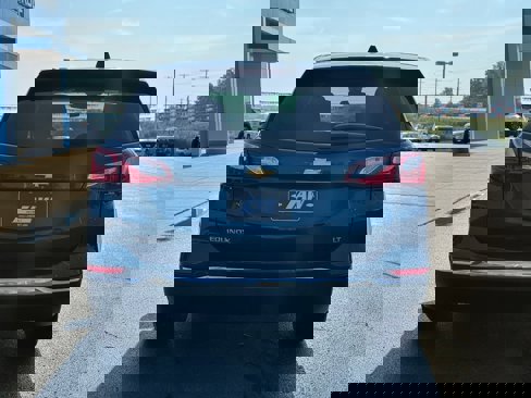 Used 2020 Chevrolet Equinox LT w/ LPO, Floor Liner Package image 6