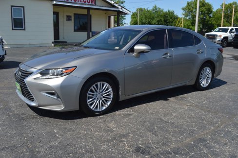 Used 2016 Lexus ES 350 w/ Accessory Package 2 image 2