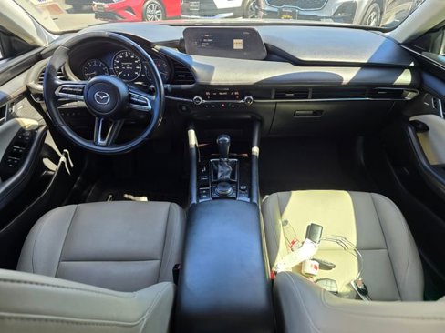 Used 2019 MAZDA MAZDA3 Sedan w/ Preferred Package image 23