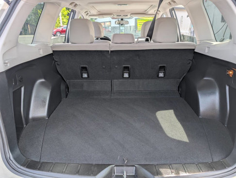 Used 2015 Subaru Forester 2.5i Premium w/ All-Weather Package image 25