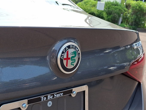 Used 2022 Alfa Romeo Giulia Sprint image 31