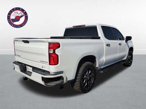 Used 2020 Chevrolet Silverado 1500 Custom w/ Custom Value Package image 20