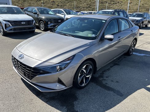 Certified 2023 Hyundai Elantra SEL w/ Convenience Package image 21