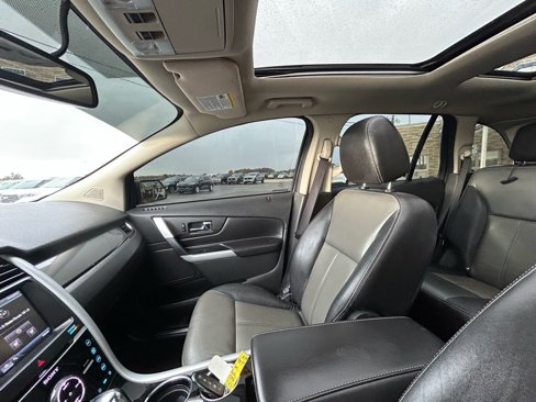 Used 2013 Ford Edge Sport w/ Driver Entry Pkg image 24