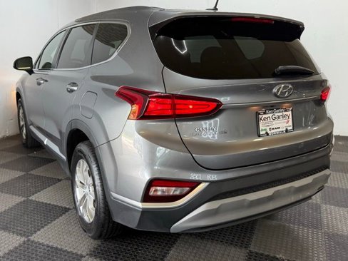Used 2019 Hyundai Santa Fe SE image 6