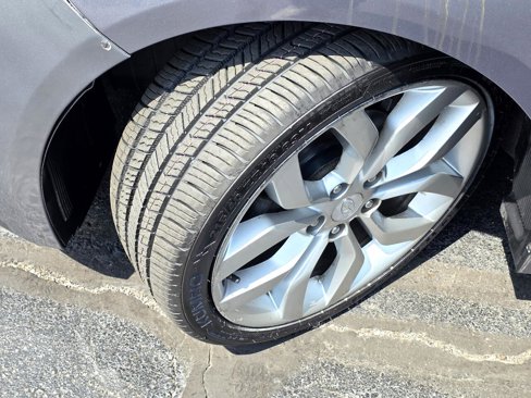 Used 2013 Hyundai Veloster w/ Style Pkg image 10