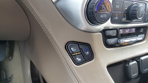 Used 2017 GMC Yukon SLT w/ Open Road Package image 36