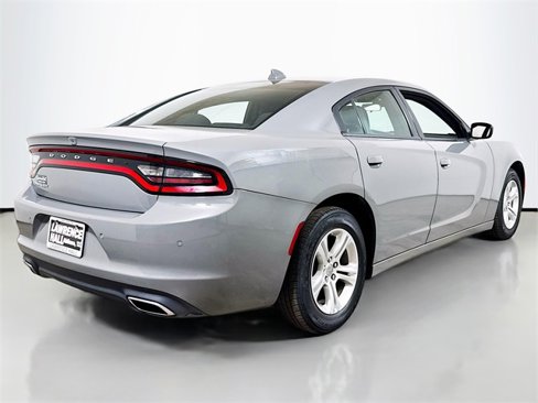 Used 2023 Dodge Charger SXT image 4