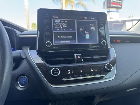 Used 2022 Toyota Corolla LE image 23