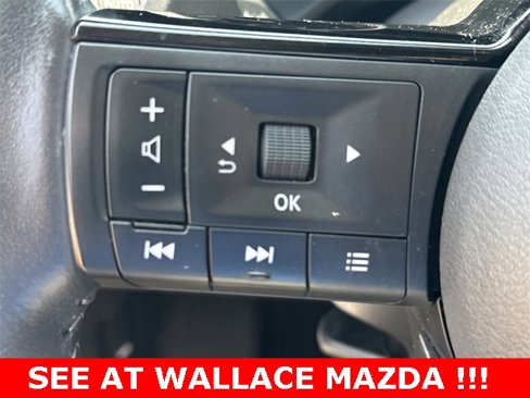 Used 2021 Nissan Rogue SL image 40