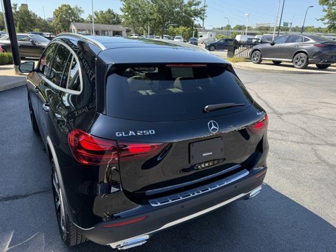 New 2025 Mercedes-Benz GLA 250 4MATIC image 4