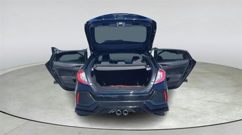 Used 2017 Honda Civic Sport image 12