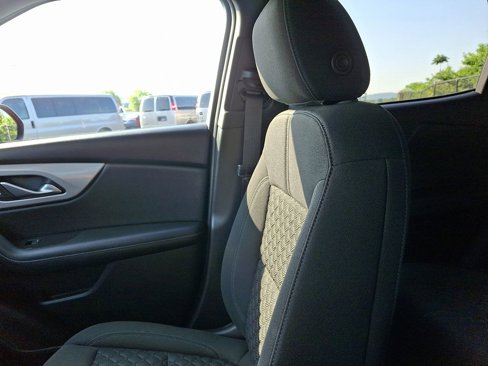 Used 2022 Chevrolet Blazer LT image 17