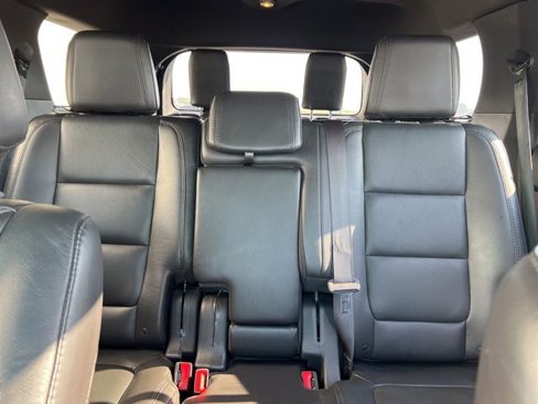 Used 2015 Ford Explorer Limited w/ Equipment Group 302A image 8