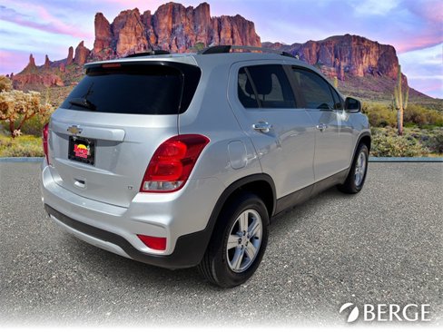 Used 2018 Chevrolet Trax LT w/ LT Convenience Package image 6