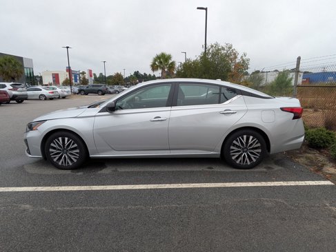 Certified 2024 Nissan Altima 2.5 SV image 5
