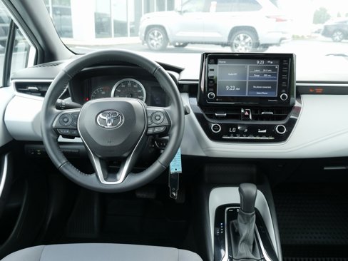 Used 2022 Toyota Corolla SE image 17