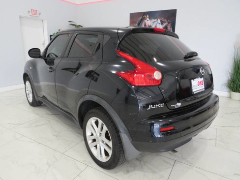 Used 2012 Nissan Juke SV image 6