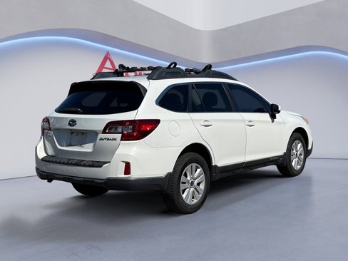 Used 2015 Subaru Outback 2.5i Premium image 5