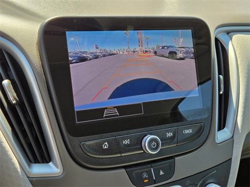 Used 2024 Chevrolet Malibu LT image 22