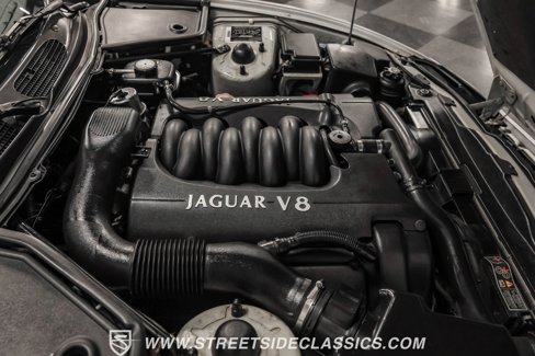 Used 1998 Jaguar XK8 Convertible image 40