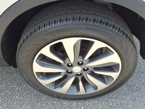 Used 2022 Buick Encore Preferred w/ Safety Package image 9