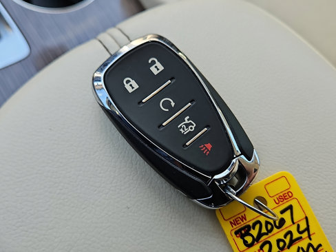 Used 2024 Chevrolet Malibu LT image 20