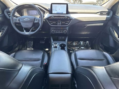 Used 2020 Ford Escape SEL image 12