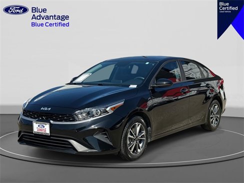 Used 2023 Kia Forte LXS image 1