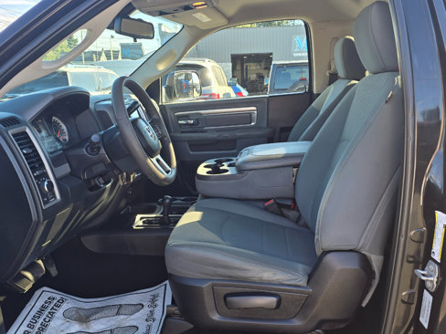Used 2016 RAM 3500 Tradesman w/ Chrome Appearance Group image 13