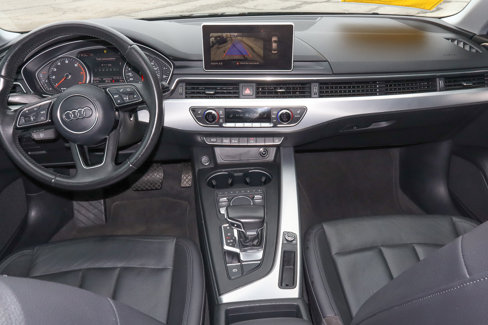 Used 2017 Audi A4 2.0T Premium image 10