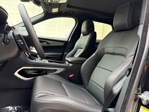 New 2026 Jaguar F-PACE R-Dynamic S image 13