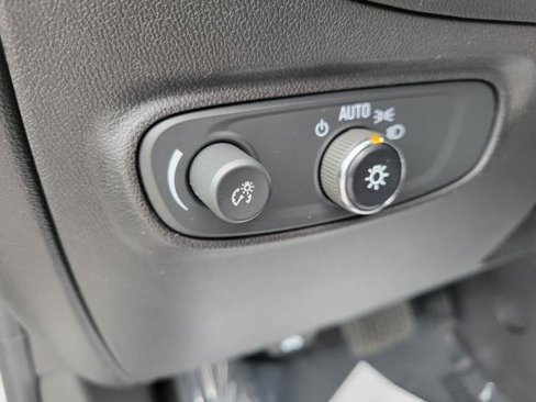 Certified 2022 Chevrolet Equinox LT image 17