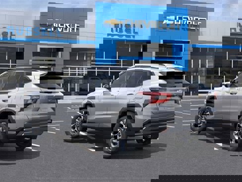 New 2025 Chevrolet Trax LT w/ Driver Confidence Package image 3