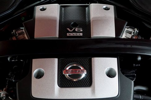 Used 2010 Nissan 370Z Touring image 58