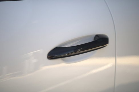 Certified 2023 Porsche Macan image 11