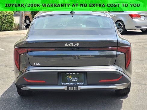 New 2025 Kia K4 LX image 5